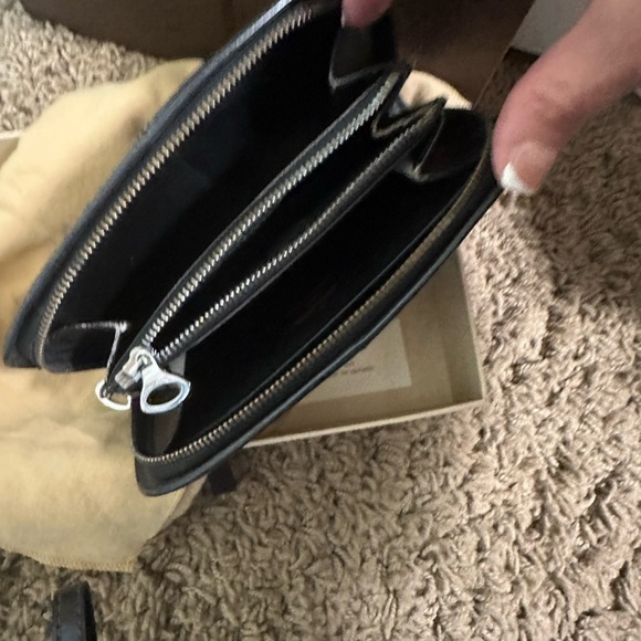 Louis Vuitton Epi Demi Lune Zip Makeup or Coin Purse with Box and dustbag - Picture 3 of 9